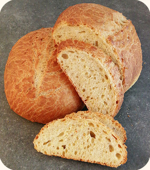 Pains au maïs au levain